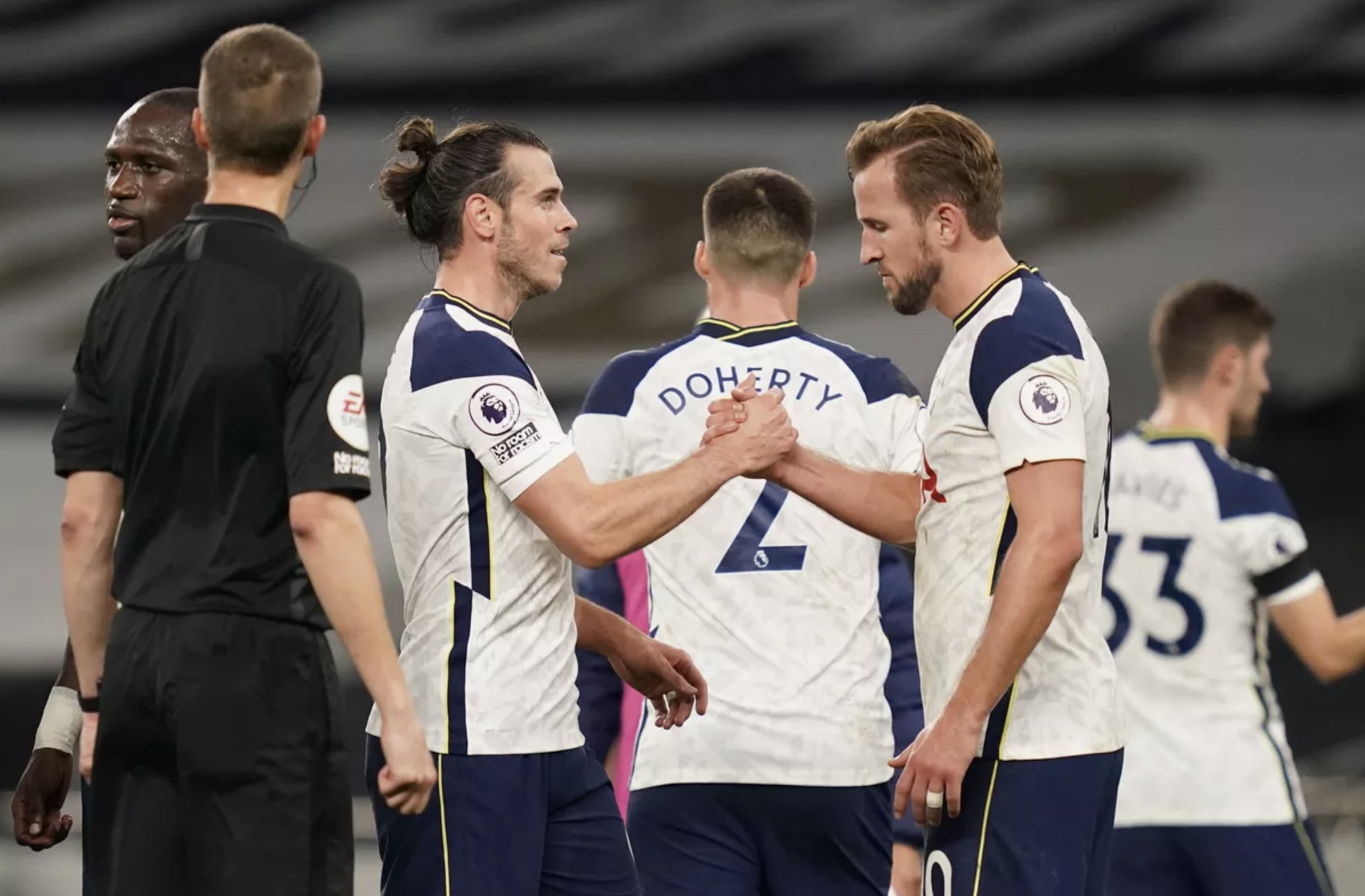 悦龄会科技公司卡片设计